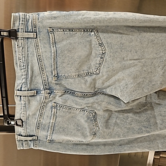 💕FAVORITE DAUGHTER💕 The Tommy Mid Rise Boyfriend Jeans ~ Wildwood Blue 30 NWT - Picture 12 of 15